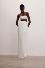 Görseli Galeri görüntüleyiciye yükleyin, Solara | High-Waisted Skirt