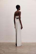 Görseli Galeri görüntüleyiciye yükleyin, Solara | High-Waisted Skirt