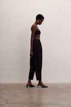 Görseli Galeri görüntüleyiciye yükleyin, Solis Pants | Minimalist Trousers
