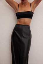 Görseli Galeri görüntüleyiciye yükleyin, Noir | Leather Skirt