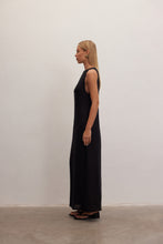 Görseli Galeri görüntüleyiciye yükleyin, Oasis | Sleeveless Maxi Linen Dress