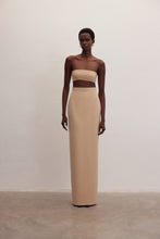 Görseli Galeri görüntüleyiciye yükleyin, Solara | High-Waisted Skirt