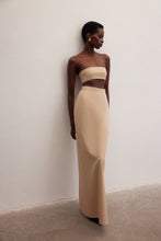 Görseli Galeri görüntüleyiciye yükleyin, Solara | High-Waisted Skirt