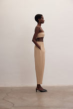 Görseli Galeri görüntüleyiciye yükleyin, Solis Pants | Minimalist Trousers