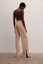 Görseli Galeri görüntüleyiciye yükleyin, Dune Pants | Tailored Trousers