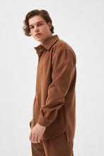 Load image into Gallery viewer, Gentile Cachet Shirt