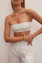 Görseli Galeri görüntüleyiciye yükleyin, Alba | Linen Bandeau Top
