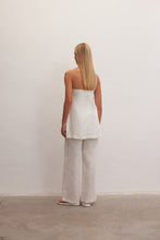 Load image into Gallery viewer, Essence | Linen Strapless Top
