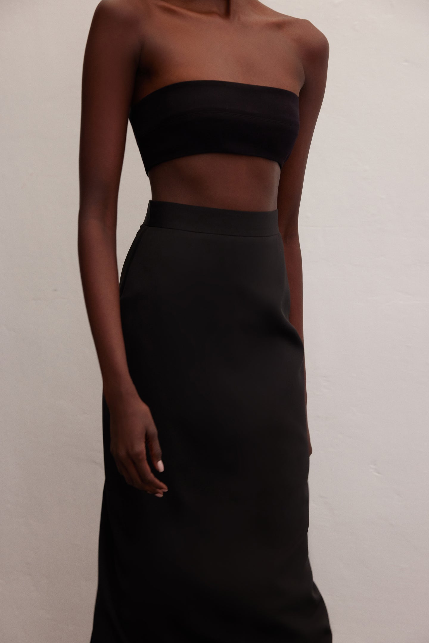 Vela | Strapless Crop Top