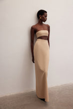 Görseli Galeri görüntüleyiciye yükleyin, Solara | High-Waisted Skirt
